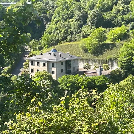 호텔 Hotel Eibar 3*