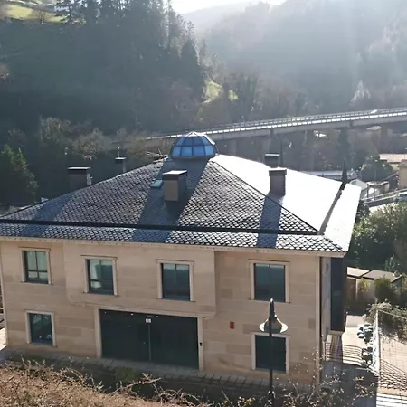 Hotel Eibar 3* 에이바르