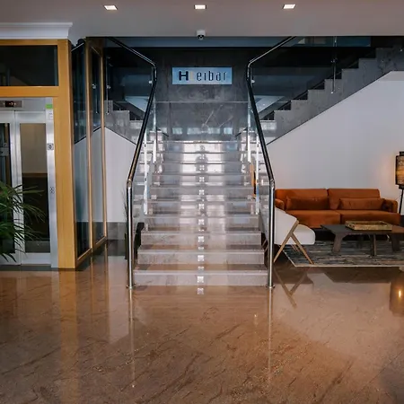 Hotel Eibar 3* 에이바르