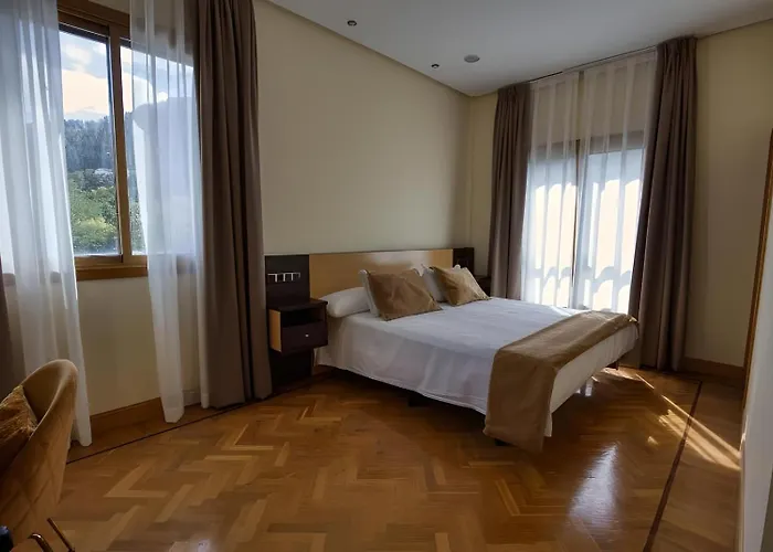 Hotel Hotel Eibar 3*
